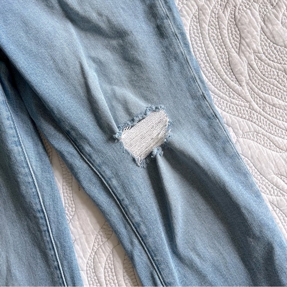 Madewell - The Perfect Vintage Jean in Coffey Wash: Worn-In Edition - Picture 8 of 16